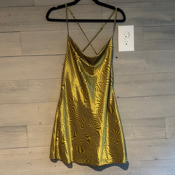 Divided Lime Green Backless Dress - Picture 4 of 6